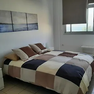 Laluna2 Apartment